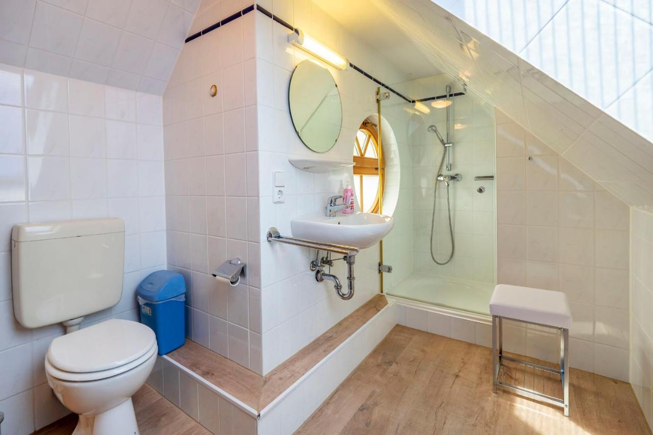 Ferienpark Freesenbruch Wohnung 4 4 - Seeschwalbe Zingst Esterno foto