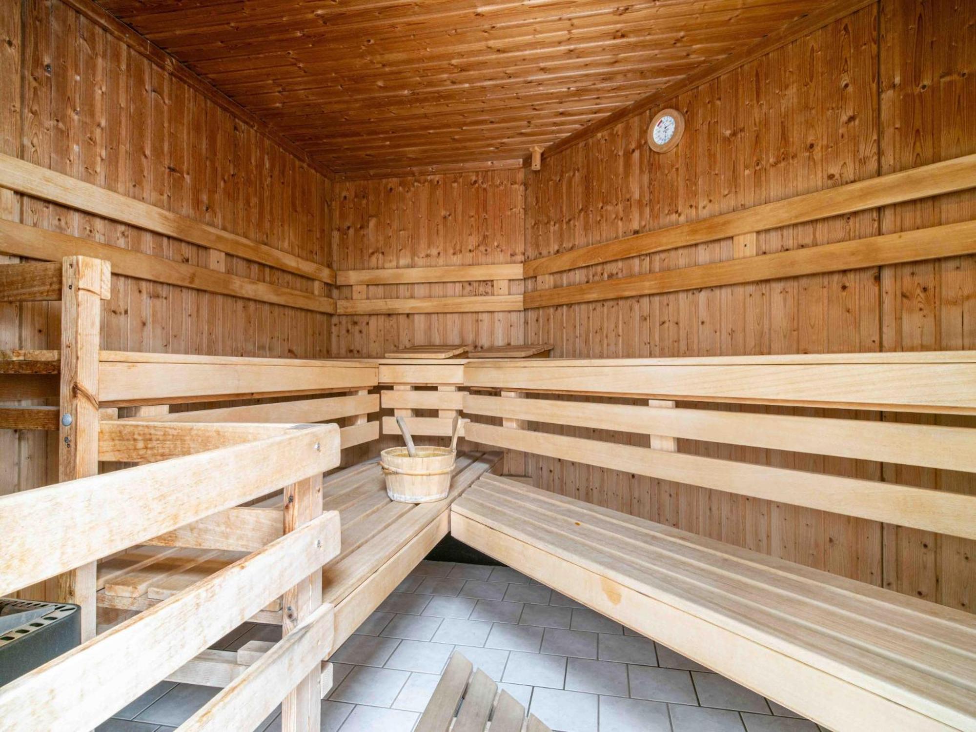 Ferienpark Freesenbruch Wohnung 4 4 - Seeschwalbe Zingst Esterno foto