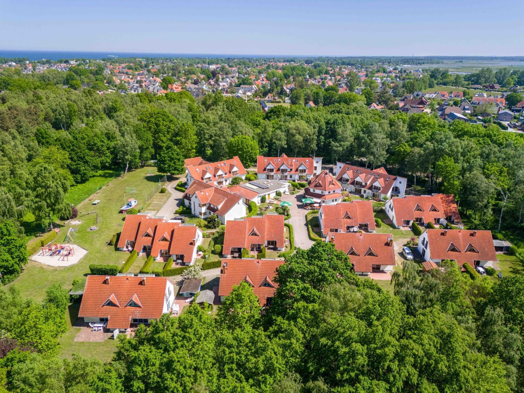 Ferienpark Freesenbruch Wohnung 4 4 - Seeschwalbe Zingst Esterno foto